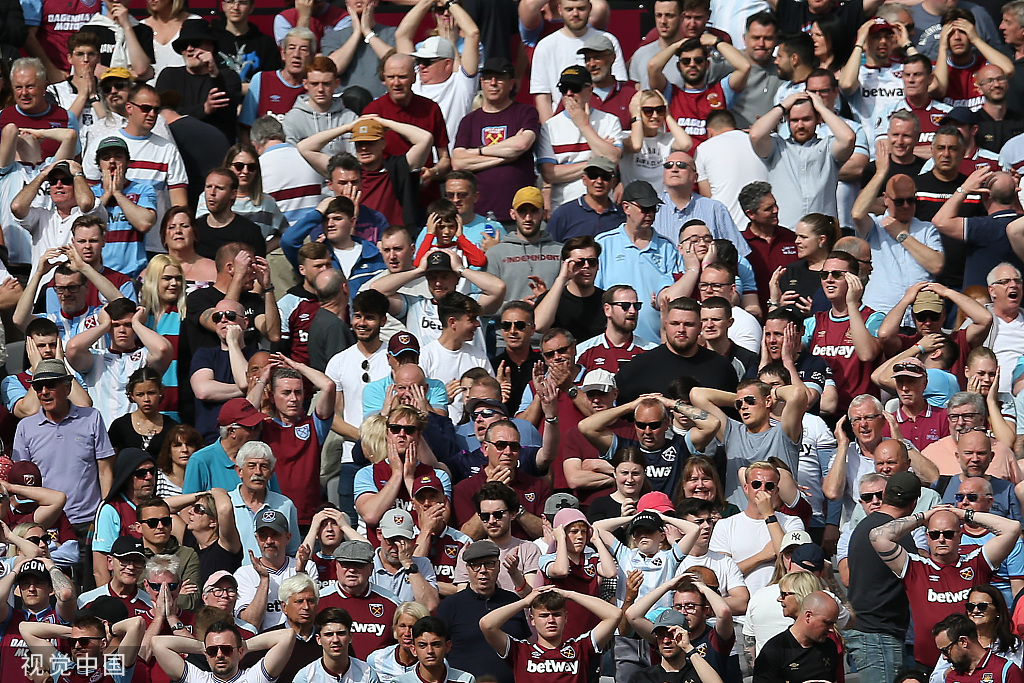 包含西汉姆内部会议纪要流出——集结日豪取连胜；西甲使命明确；控场能力受关注的词条