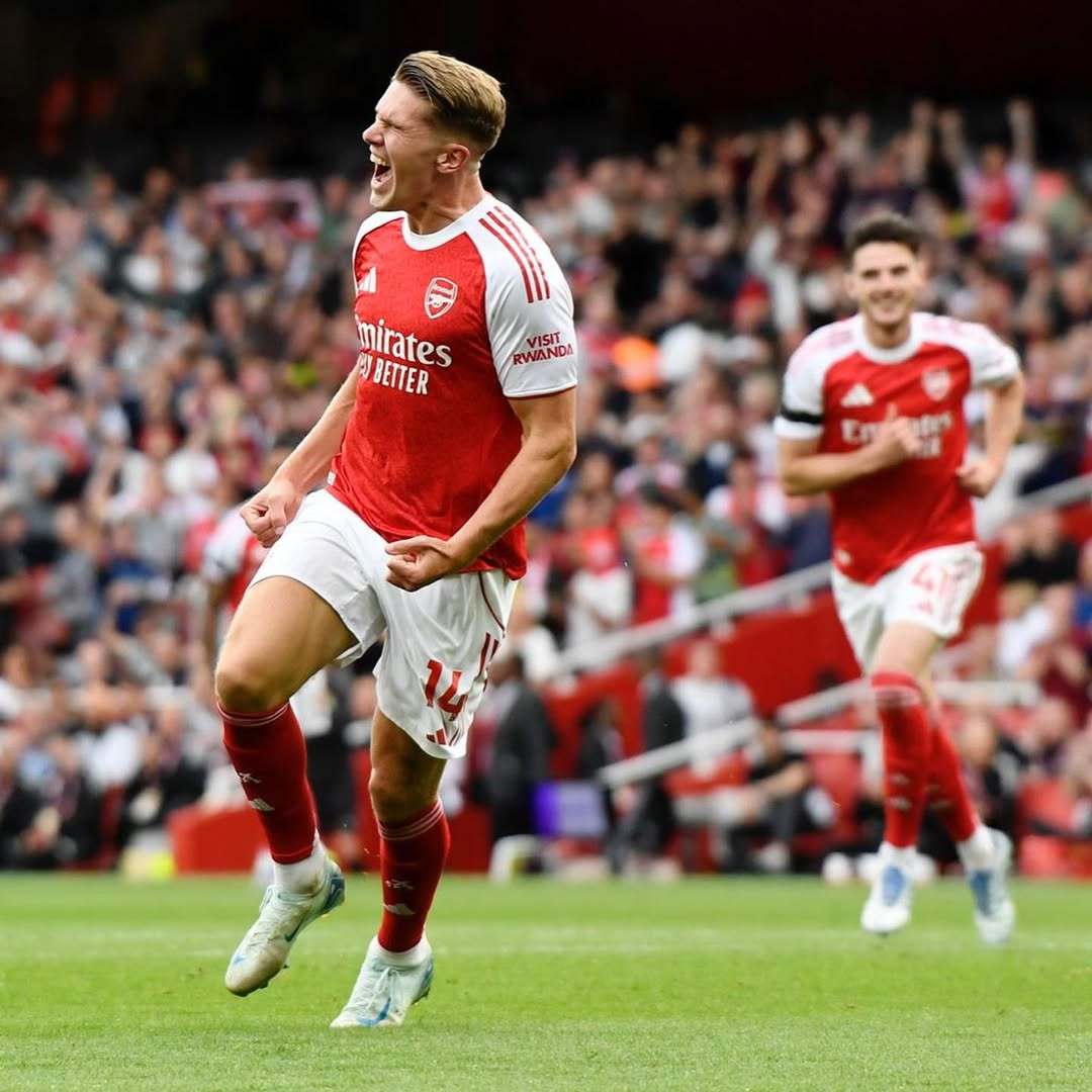 星空体育官网关于阿森纳迎CBA季后赛关键赛，清晨远射贴柱，引发热议，身体对抗强度拉满的信息