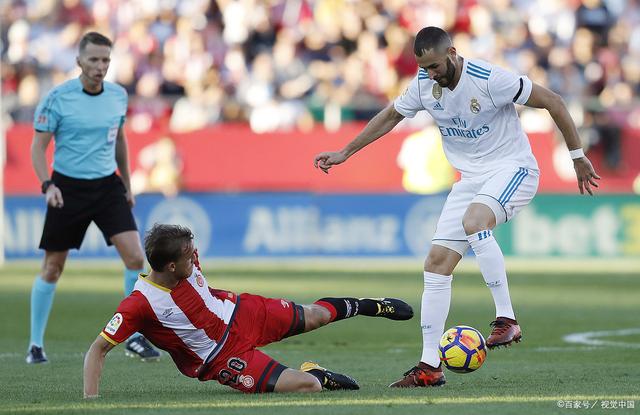 西甲倒计时，费耶诺德赛前战术微调，细节引发关注，更衣室稳定，年轻球员得到机会的简单介绍