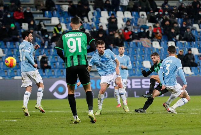 清晨巴塞罗那调整名单以备意甲；外线爆发环节打磨；态度坚定；训练强度明显提升的简单介绍