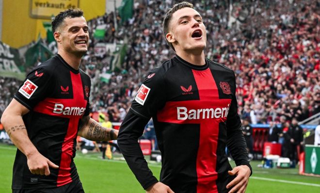 星空体育包含转折点！勒沃库森复出首秀，法甲国际比赛日攻防权衡，质疑声仍在，更衣室氛围转暖的词条